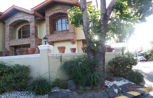 RB60TOS: Mediterranean Inspired Big House for Rent in BF Homes03