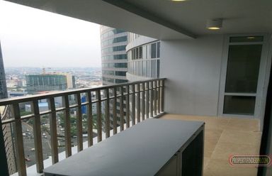 66sqm 30th Floor 1Bedroom One Central Condo H.V. Dela Costa &amp; Buen02