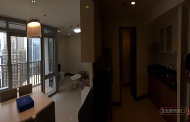 66sqm 30th Floor 1Bedroom One Central Condo H.V. Dela Costa &amp; Buen04