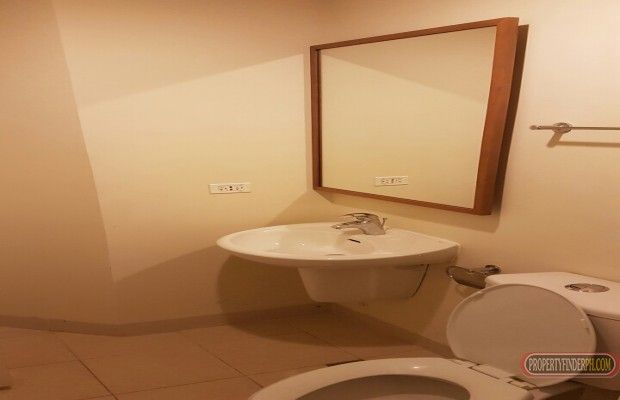 For Lease: Studio at The Grove by Rockwell04