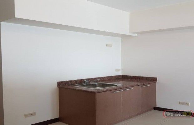 "Rent to own One bedroom with mandatory parking slot in Oriental Place,"04