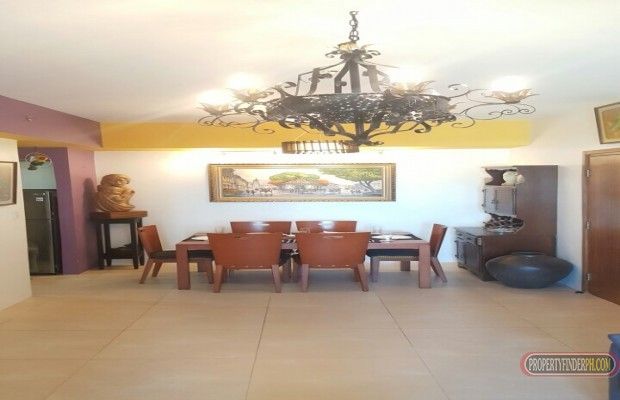 Fully furnished 1BR corner unit with balcony and parking for rent03