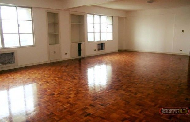 4 Bedroom Condo Unit Unfurnished but newly renovated01