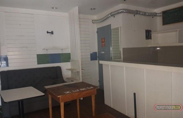For Lease 4 Commercial SpacesAll units with restroom03