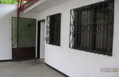 Residential-Commercial House and Lot 105 sqm. Newly RenovatedFor Rent02