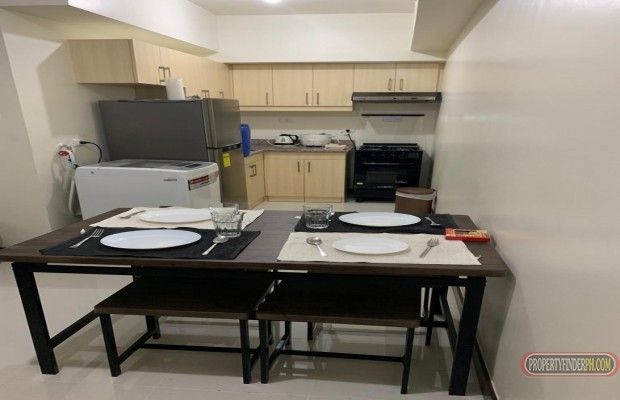 2 BR @ Lumiere Residences04