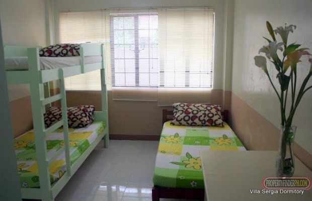 Ladies Dorm Rooms Available04