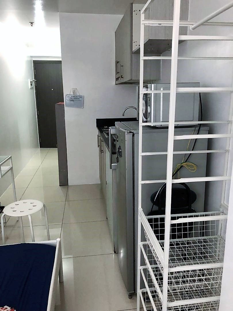 Condo Unit For Rent - 46th Floor at Green Residences04
