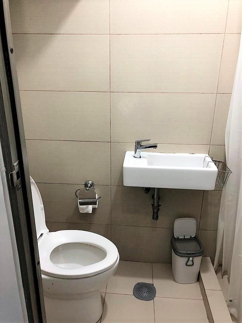 Condo Unit For Rent - 46th Floor at Green Residences05