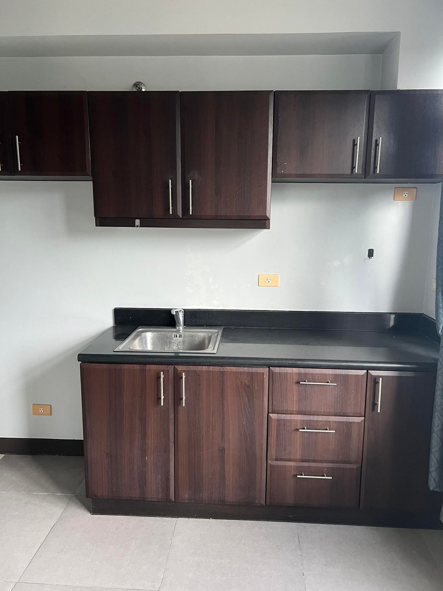 Condo Unit For Rent - 7th Floor Tower 2 at Stamford Executive Residences05
