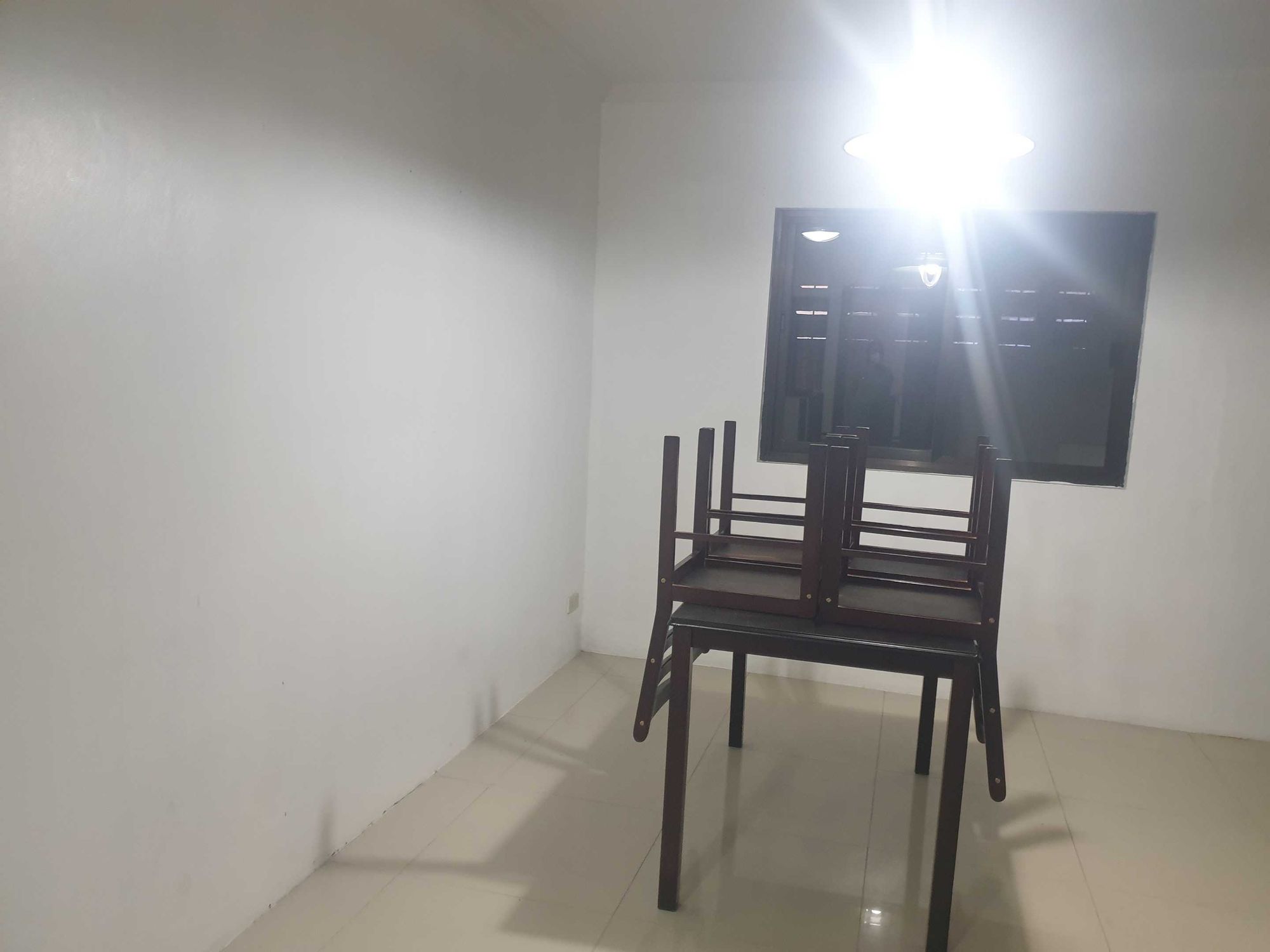 Bungalow 3br den in BF Homes Paranaque City05