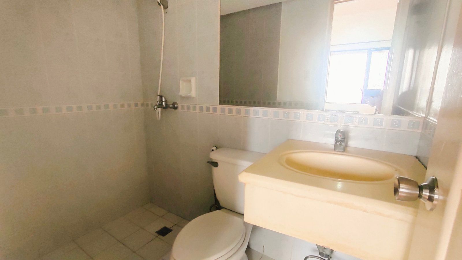 Affordable Studio Unit for Rent in Eastwood City03