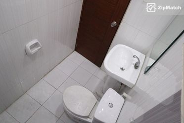 1 Bedroom Condominium Unit For Rent in One Uptown Residence02