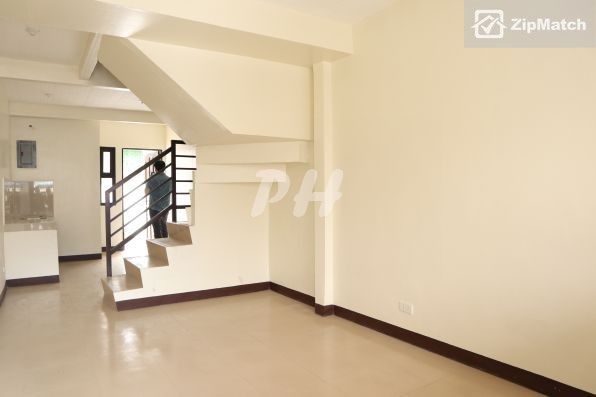 2 Bedroom Condominium Unit For Rent in Fraser Place01
