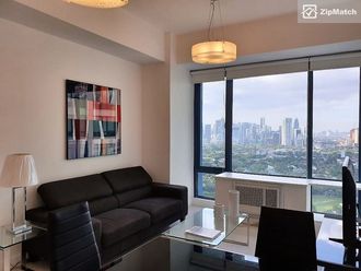 1 Bedroom Condominium Unit For Rent in Seibu Tower02