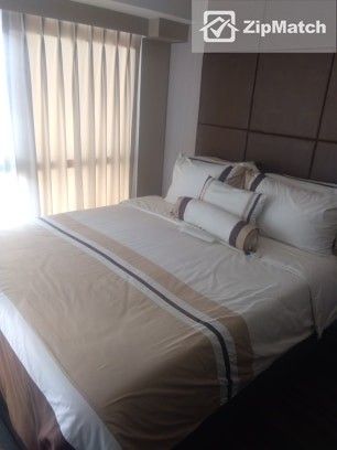 1 Bedroom Condominium Unit For Rent in Eton Emerald Lofts01