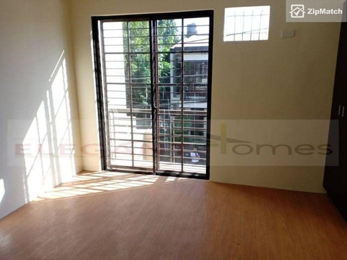 2 Bedroom Condominium Unit For Rent in One Serendra01