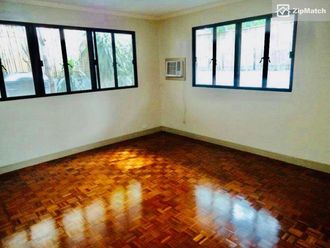 2 Bedroom Condominium Unit For Rent in Eastwood Parkview02