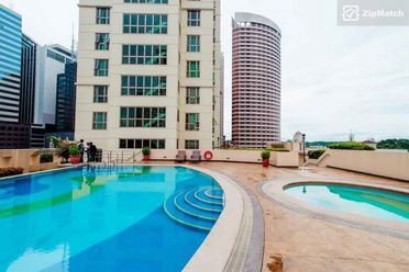 2 Bedroom Condominium Unit For Rent in San Lorenzo Place02