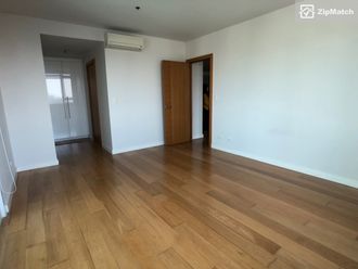 1 Bedroom Condominium Unit For Rent in The Trion Towers02