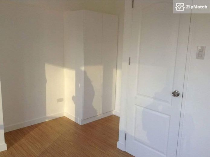 3 Bedroom Condominium Unit For Rent in Two Serendra01
