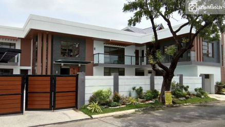 2 Bedroom Condominium Unit For Rent in Uptown Ritz Residence02