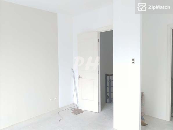 3 Bedroom Condominium Unit For Rent in Pacific Plaza Towers01