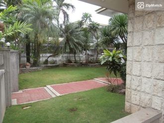 2 Bedroom Condominium Unit For Rent in The Infinity02