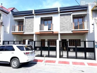 1 Bedroom Condominium Unit For Rent in Three Central02
