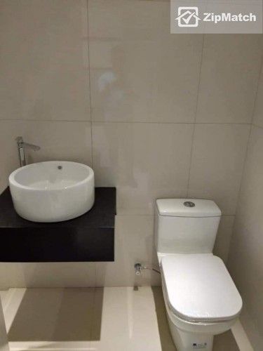 3 Bedroom Condominium Unit For Rent in Flair Towers01