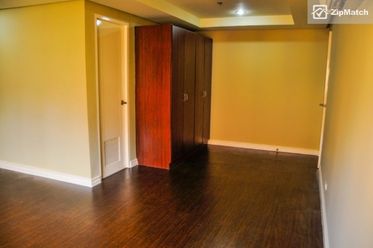 1 Bedroom Condominium Unit For Rent in Two Serendra02
