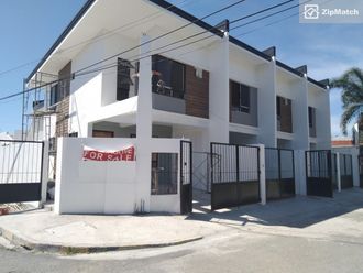 2 Bedroom Condominium Unit For Rent in Belton Place02