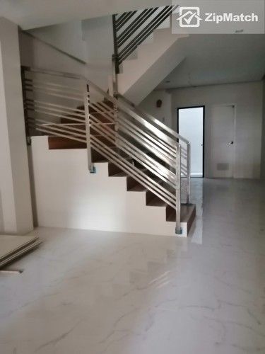 1 Bedroom Condominium Unit For Rent in The Trion Towers01