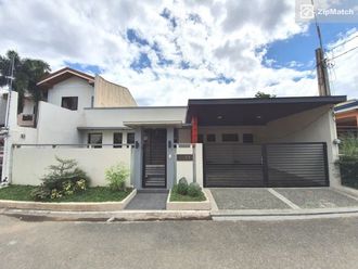 2 Bedroom Condominium Unit For Rent in Golf Hills Terraces02