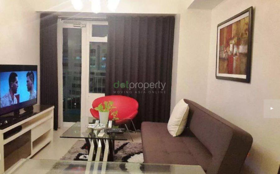 "Condominium For Rent in Two Serendra, Makati City."04