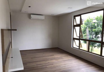 1 Bedroom Condominium Unit For Rent in The Rise Makati02
