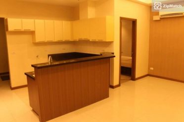 2 Bedroom Condominium Unit For Rent in Regent Parkway02