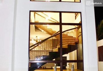 2 Bedroom Condominium Unit For Rent in The Oriental Place02