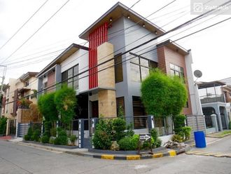 2 Bedroom Condominium Unit For Rent in Belton Place02