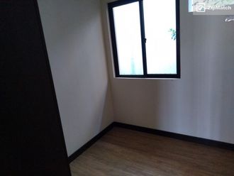 3 Bedroom Condominium Unit For Rent in Flair Towers02