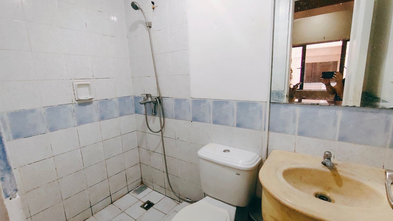 Eastwood City QC For Rent Affordable Condo Unit03