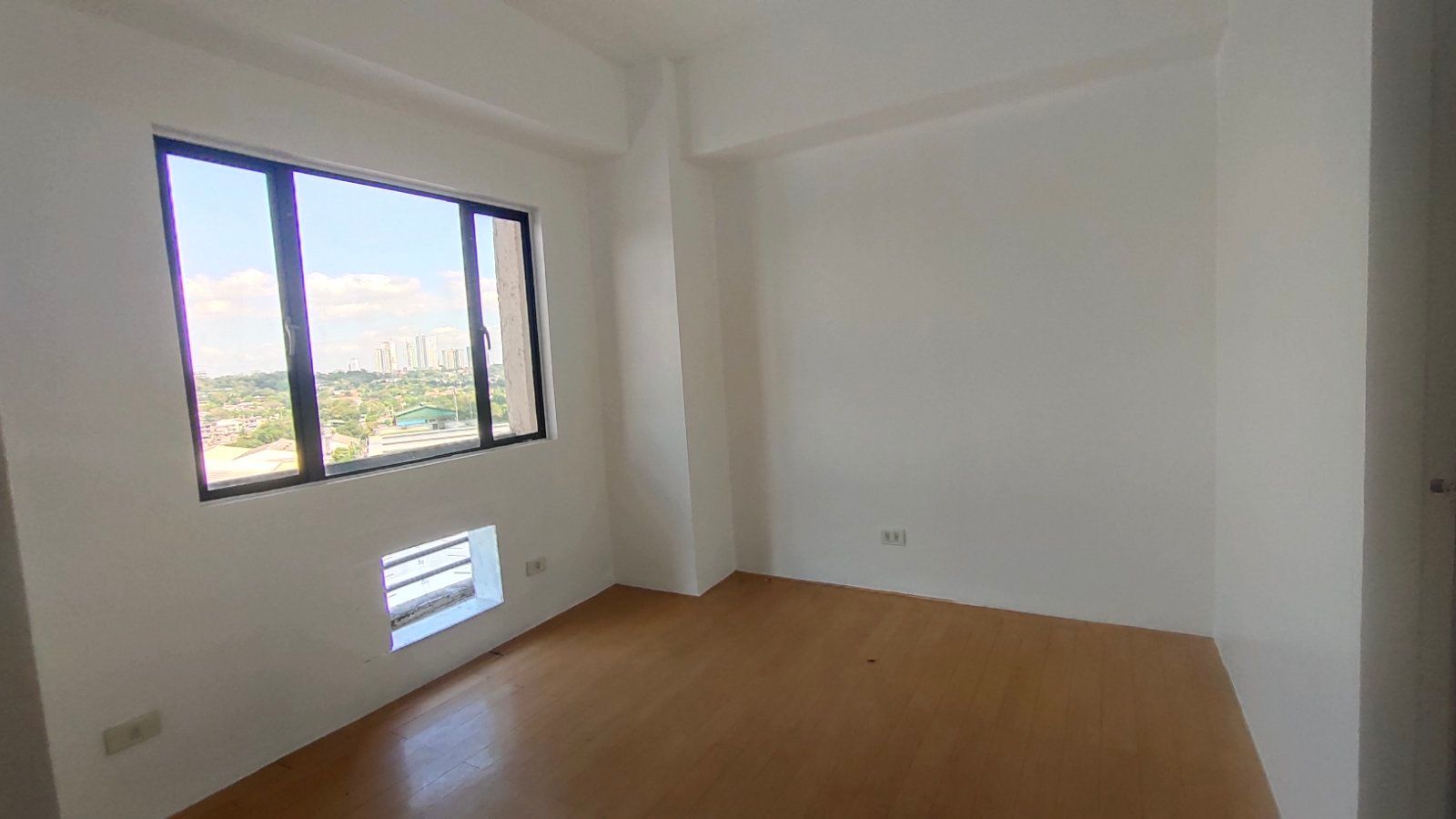 Eastwood City Affordable Studio Unit for Rent04