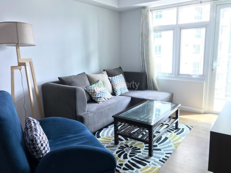 Two Serendra 1-BedroomUnit Condo for Rent BGC Taguig.03