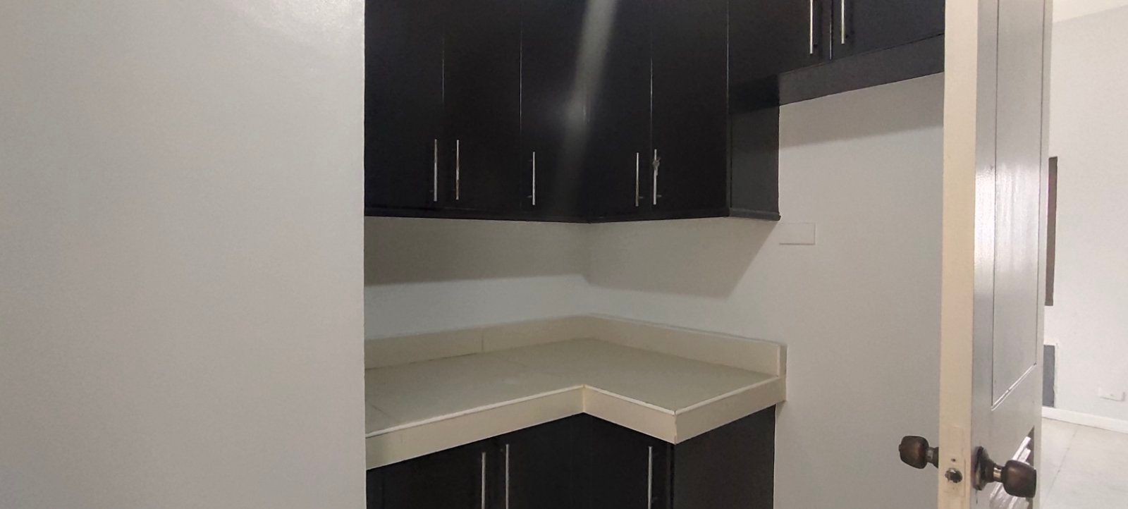 Affordable 3br Bare Condo for Rent in Eastwood City08