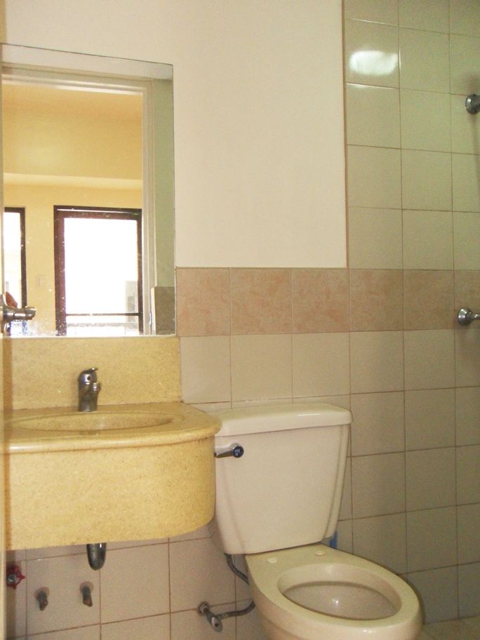 Eastwood City Libis QC Affordable Bare Studio Unit for Rent03