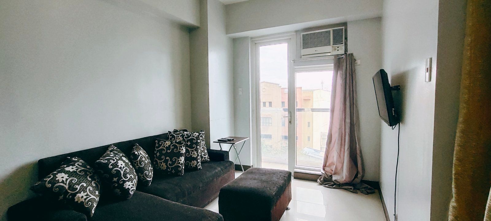 Eastwood City QC For Rent Affordable Studio Unit05