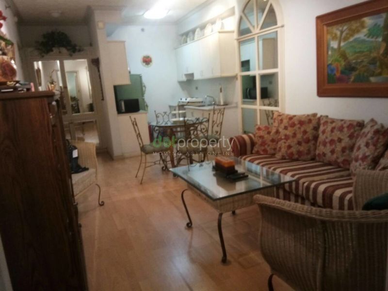 Westgate Plaza 1-Bedroom Condo for Rent.04