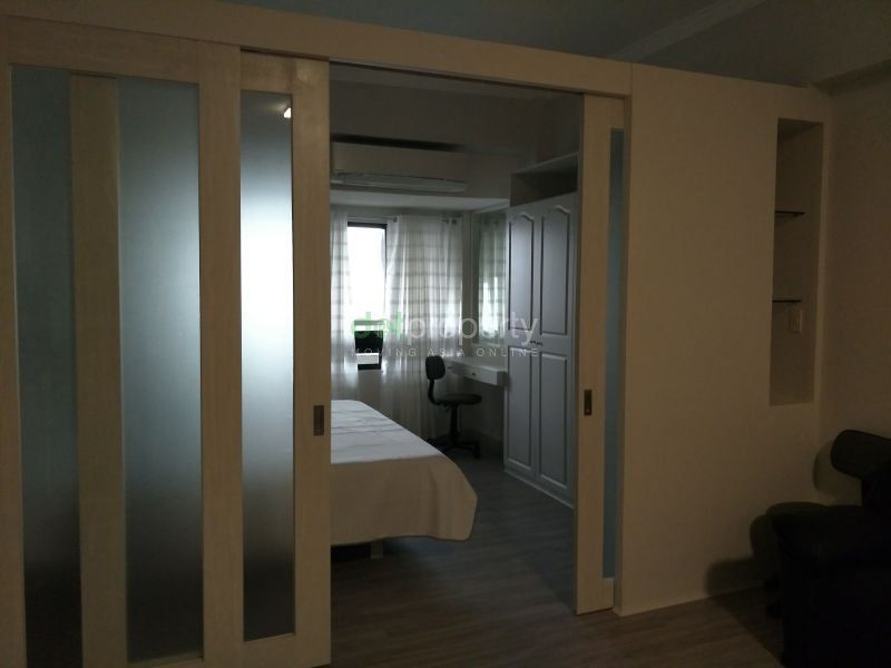 BSA Tower 1-Bedroom Condo for Rent.04