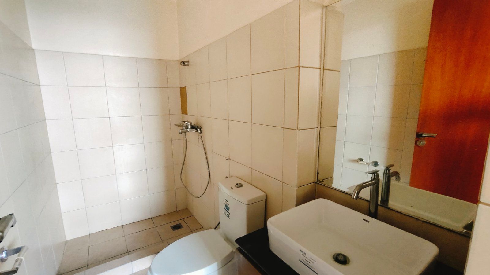 Affordable Bare Studio Unit for Rent in Eastwood City Libis QC03