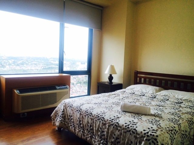 Eastwood City 1 Bedroom Condo Unit for Rent06
